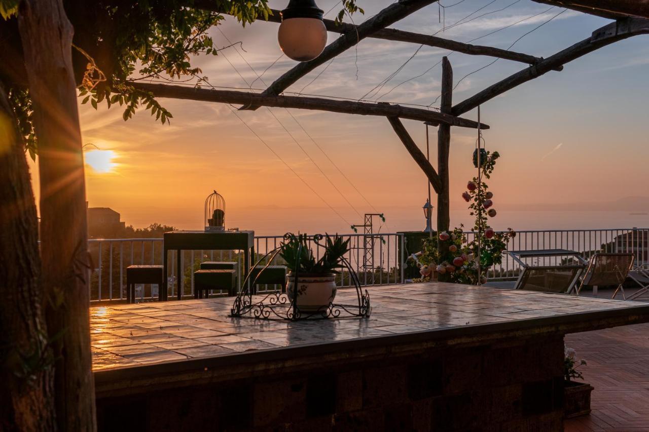 Villa Carolina Sorrento Private Heated Pool And Sea View Экстерьер фото